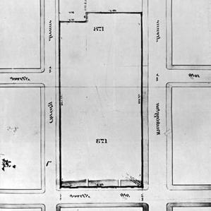 一张地图显示了华盛顿大道上482英尺的土地和卢卡斯大道(当时被称为克里斯蒂大道)上462英尺的土地, 归博彩网址大全所有. 这处房产位于第九街，宽度为225英尺.